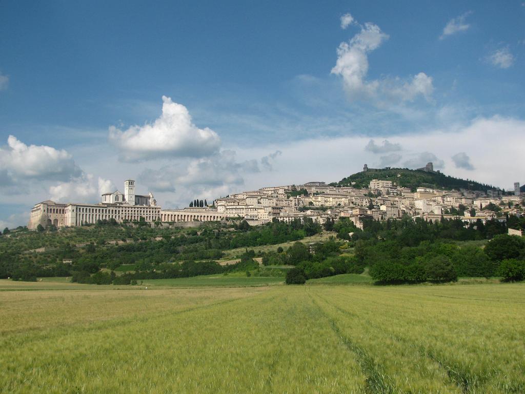 Ferienwohnung La Sorgente Del Subasio Assisi Exterior foto