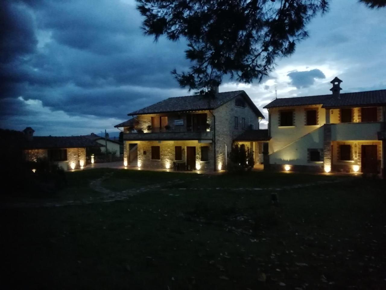 Ferienwohnung La Sorgente Del Subasio Assisi Exterior foto